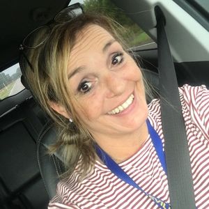 Meet your Posher, Carla